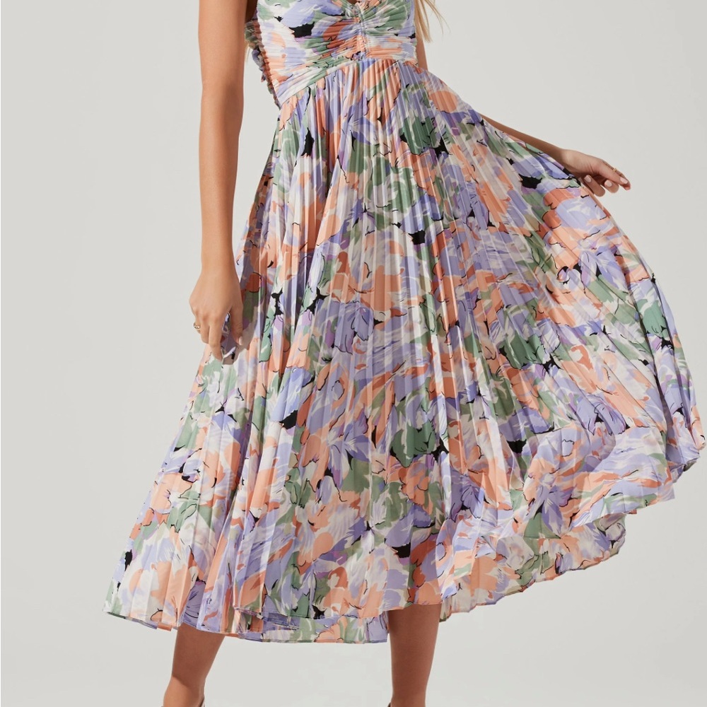 ASTR Blythe floral dress